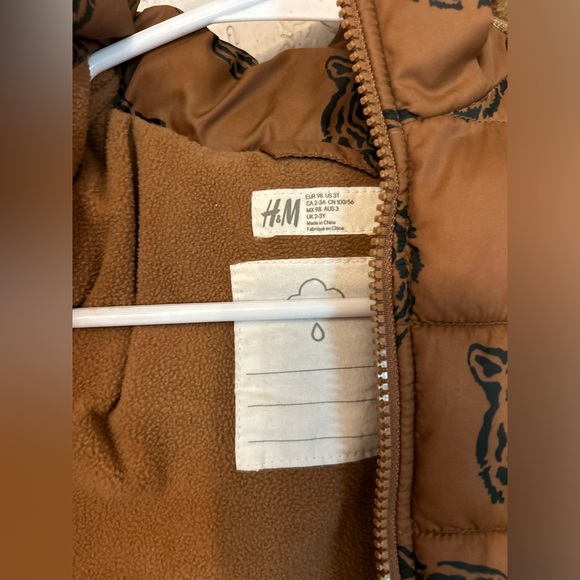 H&M tiger reflective rain coat - Picture 2 of 4